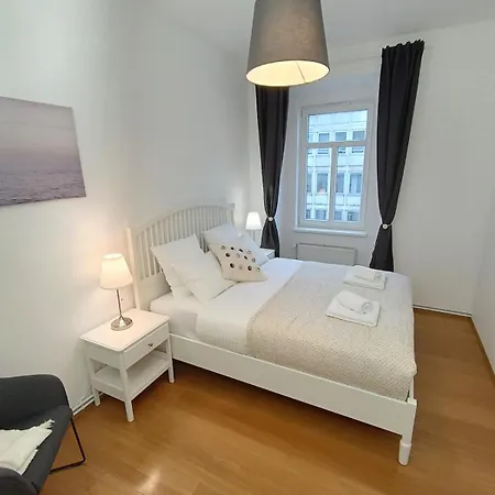 Lejlighed Two-bedroom