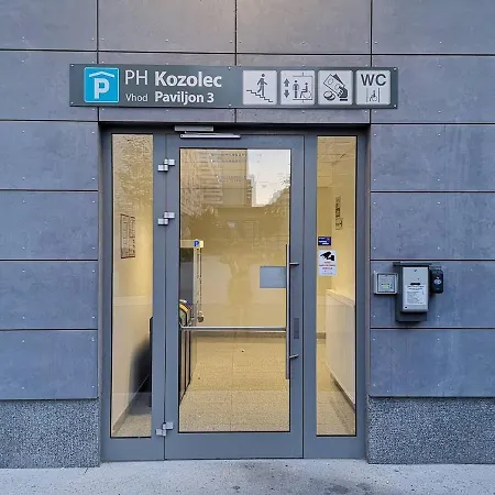 Two-bedroom Appartement Ljubljana